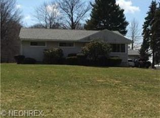 6048 Merwin Chase Rd, Brookfield, OH 44403