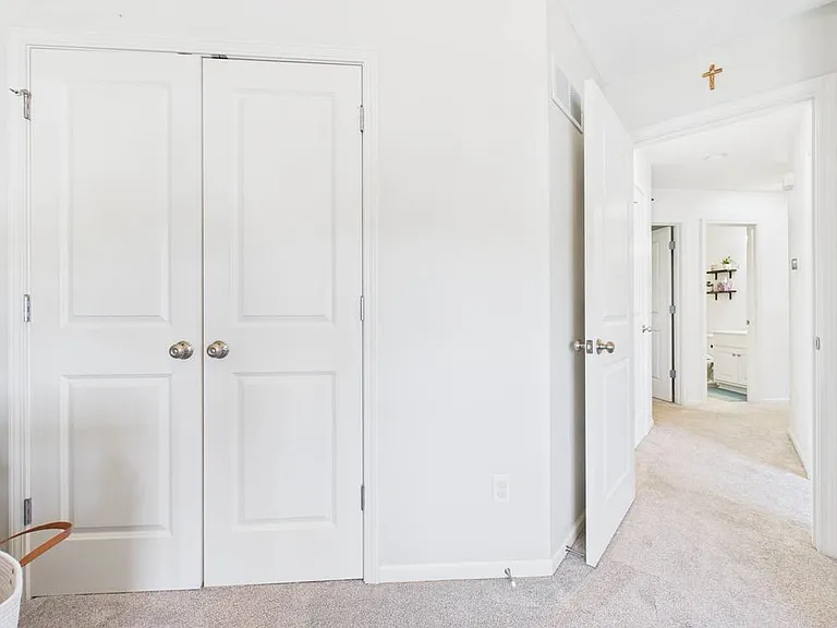 116 Deerfield Dr — Photo 30