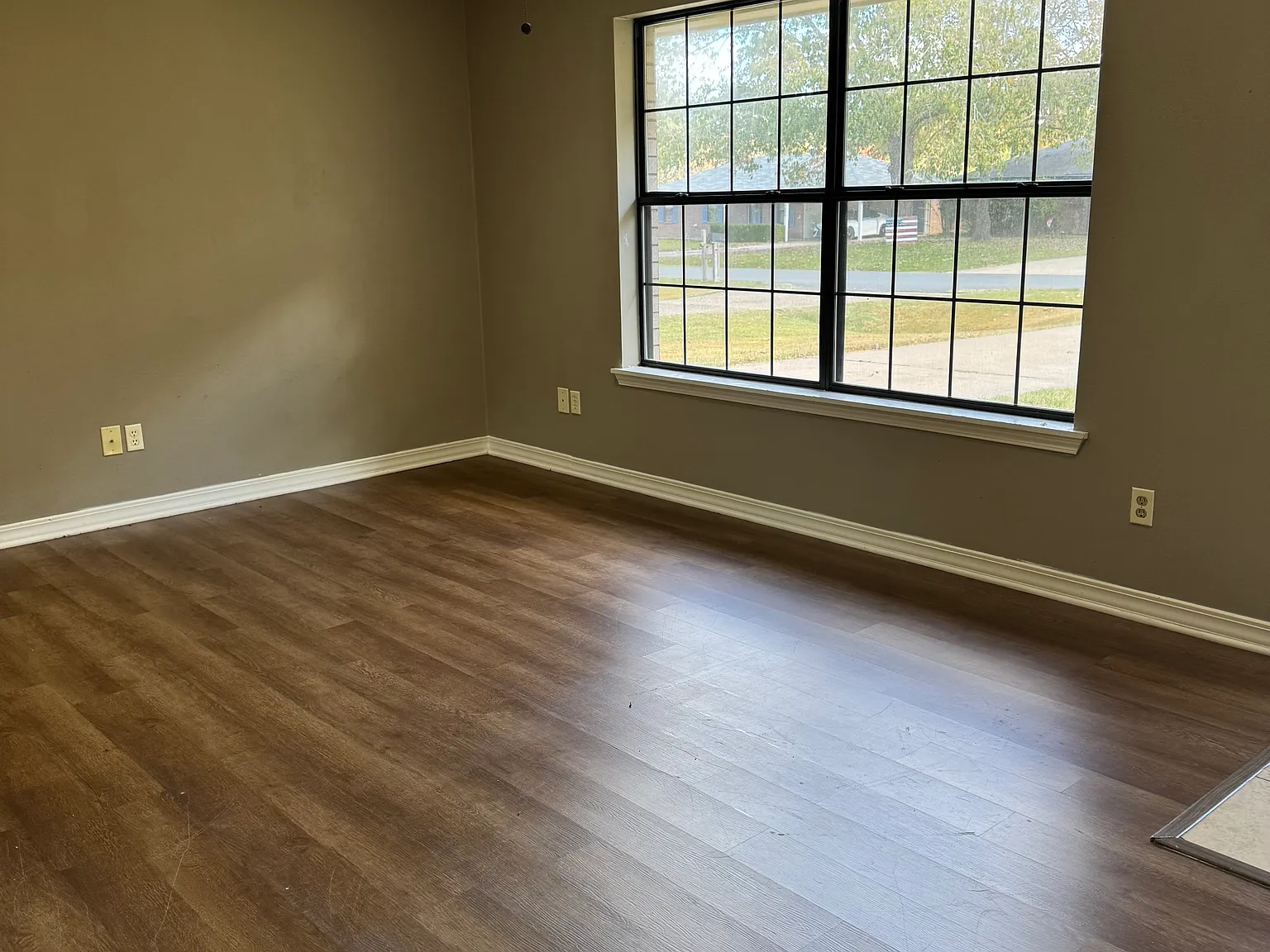 10376 McElroy Dr — Photo 3