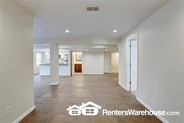 3836 Lloyd St — Photo 11