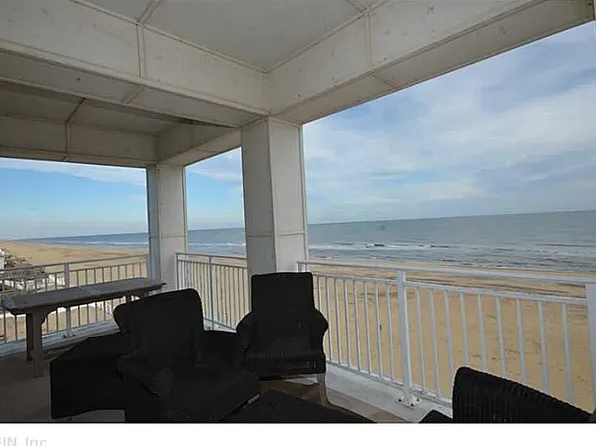 3700 Sandpiper Rd APT 308, Virginia Beach, VA 23456