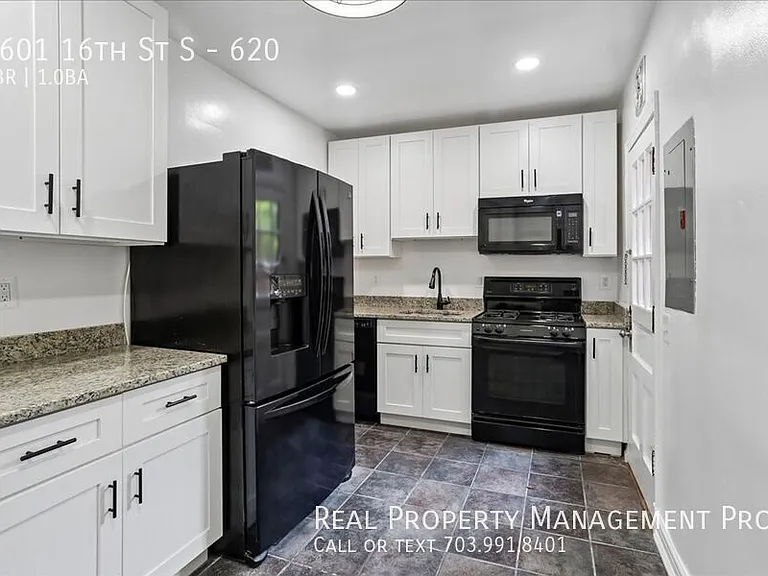2601 16th St S #620 — Photo 6