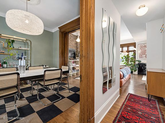 5th image of 350 W Dickens Ave APT 2