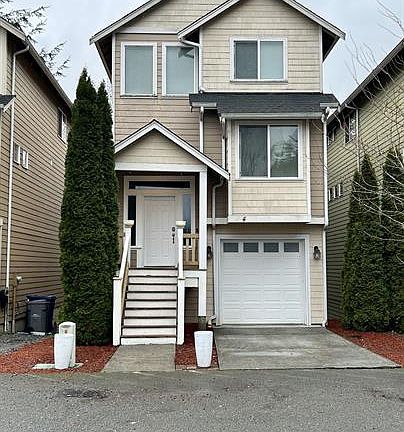 2nd image of 12880 17th St NE #D