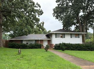 1008 W Maud St, Poplar Bluff, MO 63901