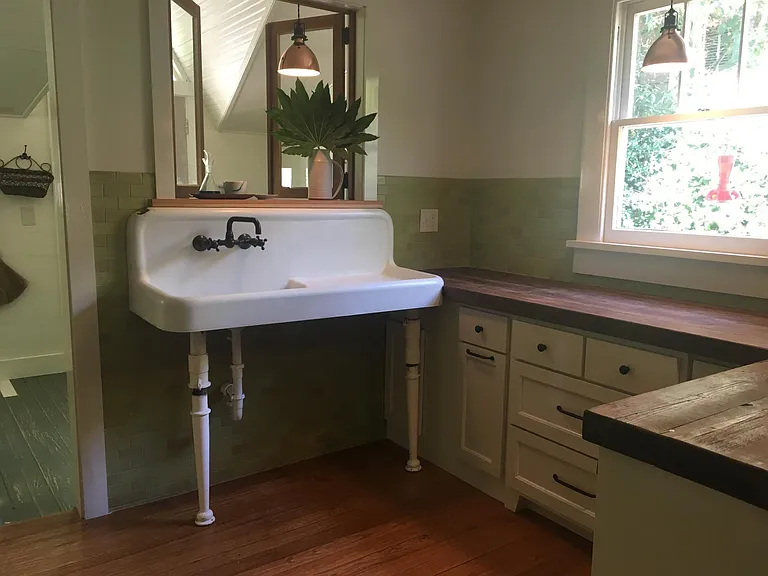 121 Emerson Ave — Photo 16