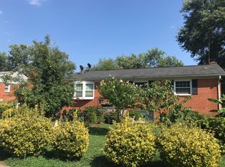 2125 Culpeper Dr, Woodbridge, VA 22191