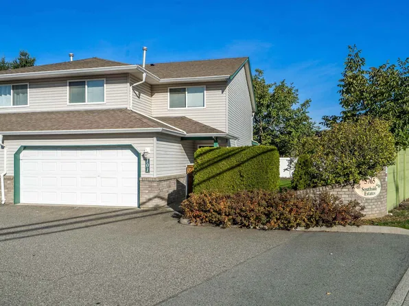5765 Vedder Rd #101, Chilliwack, BC V2R 1C3