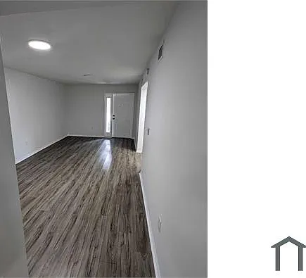 2 bed, 822 sqft, $2,100 — Photo 2