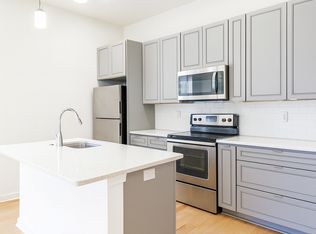 627 E Girard Ave #D2, Philadelphia, PA 19125