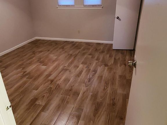 3rd image of 3438 Lantern Ln #3438