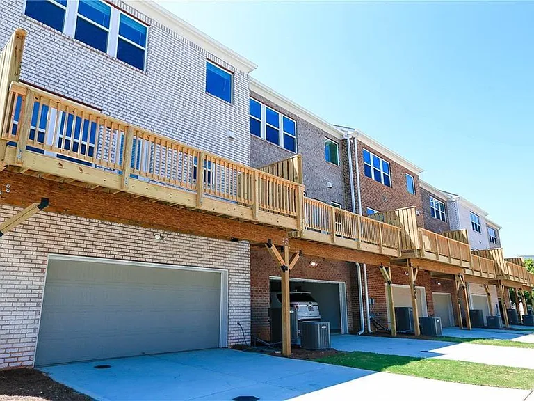 770 Sunset Park Dr — Photo 29
