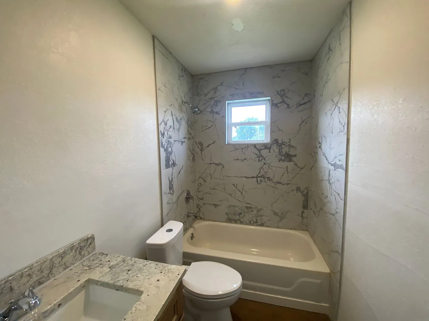 201 State Street-8 Plex — Photo 3