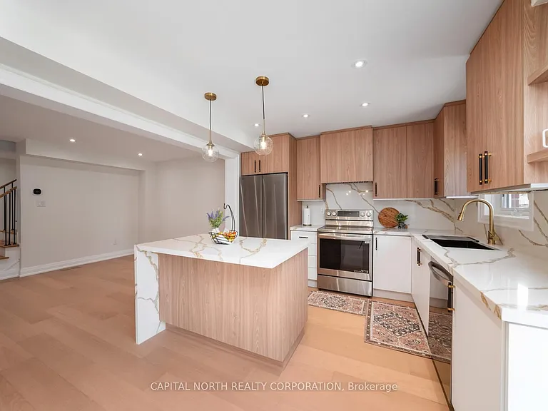 231 Venice Gate Dr — Photo 12
