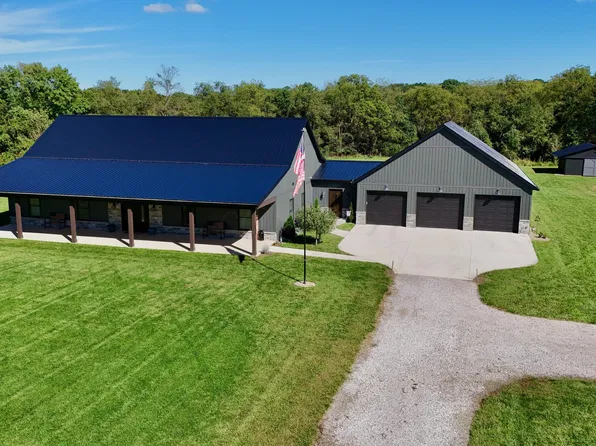 2428 Old Millersport Rd NE, Lancaster, OH 43130