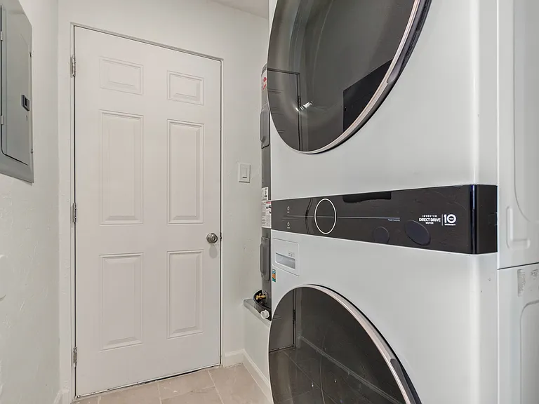 144 E Mohave Rd #144 — Photo 5
