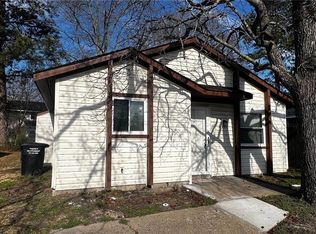 3830 Sugar Creek Cir, Portsmouth, VA 23703