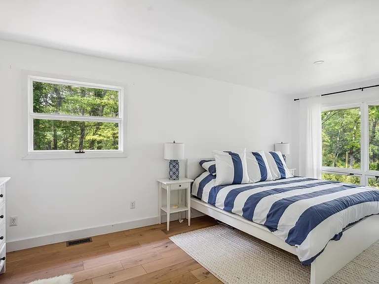 753 Montauk Hwy — Photo 9