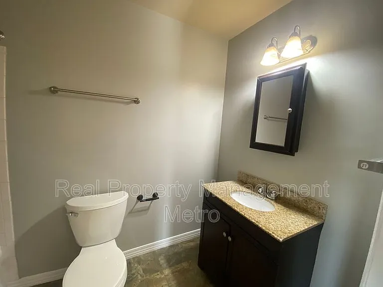 1902 Stonehearth Ct — Photo 19