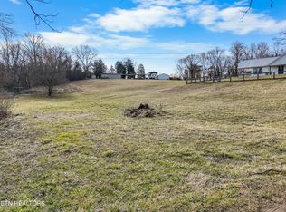 8643 Widener Rd, Knoxville, TN 37920