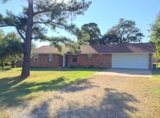 17306 Kings Rd, Shawnee, OK 74801