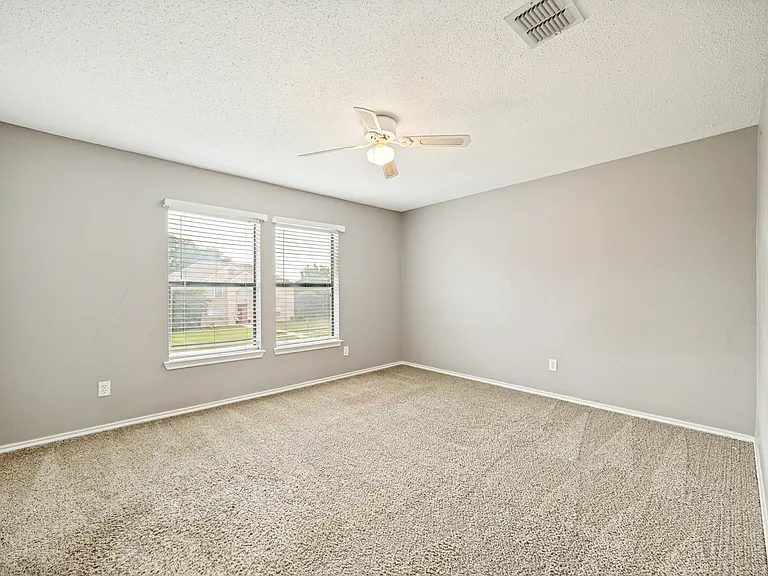 12010 Peachtree Ln — Photo 27