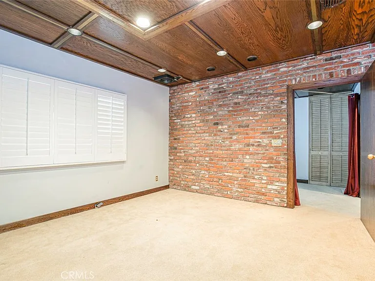 208 S Louise St — Photo 20