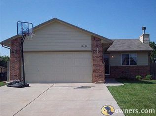 10408 W 35th St S, Wichita, KS 67215