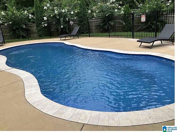 5th image of 1216 Grande View Ln