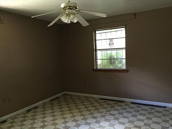 4th image of 6218 Cambridge St