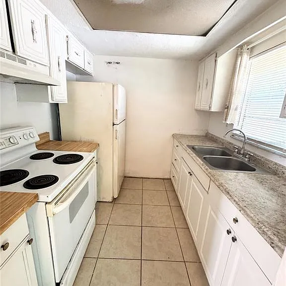 1229 Kennedy Rd #43 — Photo 5