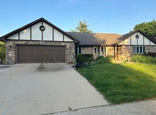 2603 Minnetonka Dr, Cedar Falls, IA 50613
