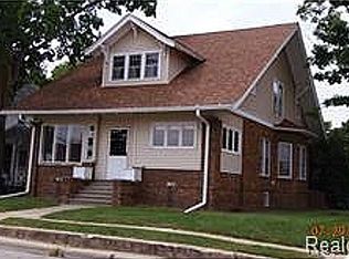 208 W Park St, Lapeer, MI
