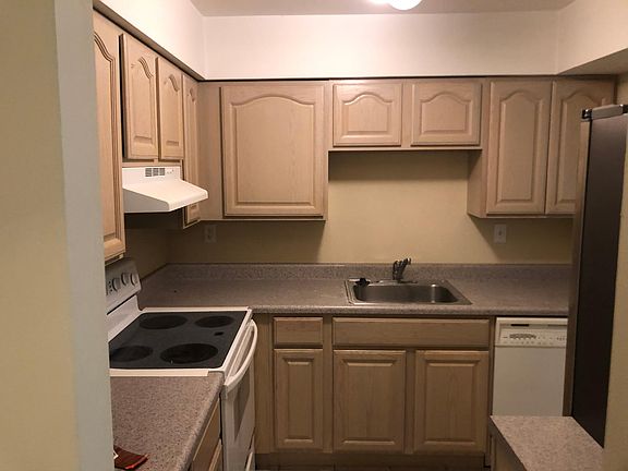 5th image of 7006 Terra Vista Dr #6-202