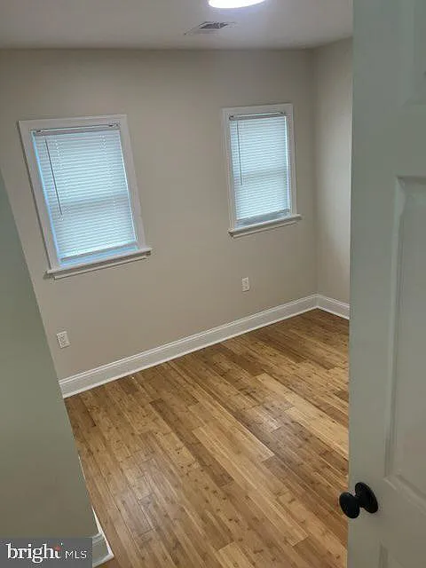 2 bed, 940 sqft, $1,600 — Photo 4