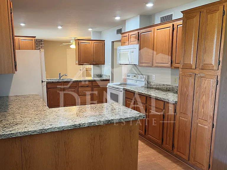 5129 E Emile Zola Ave — Photo 17