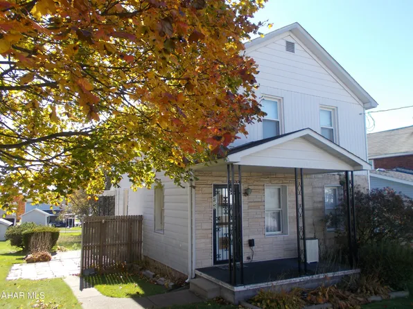 672 Highland Ave, Revloc, PA 15948