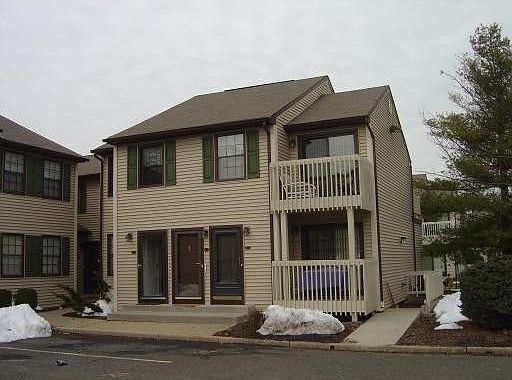 2nd image of 70 Prospect St #A