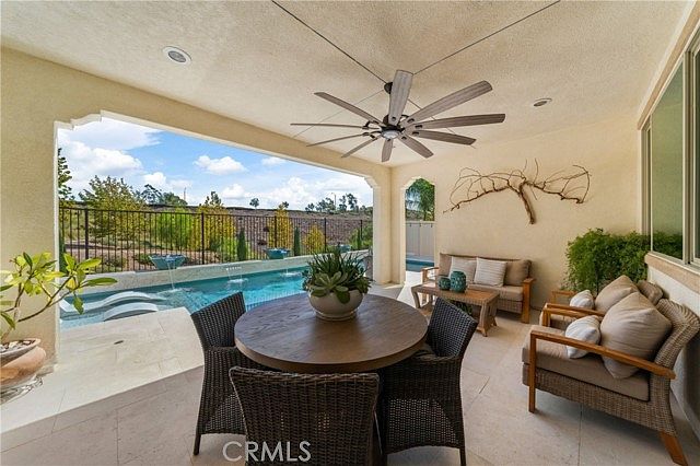 2nd image of 40232 Lombardy St