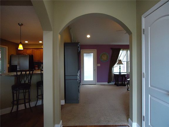5th image of 148 Stevens Dr