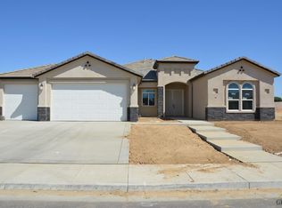7118 Bluetail Ln, Bakersfield, CA 93312
