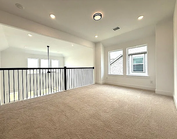 17141 Oxborough Dr — Photo 19