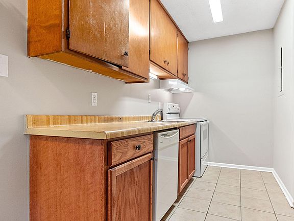 5th image of 335 Jockey Club Dr #335