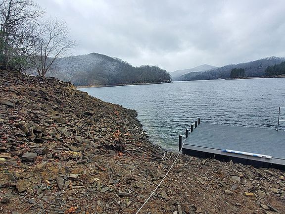 3rd image of 1558 Lake Shore Dr