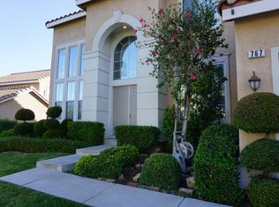 767 Navarro Dr, Corona, CA 92879