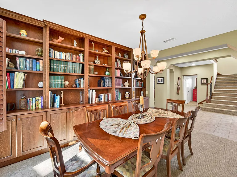 13720 Rosecroft Way — Photo 8