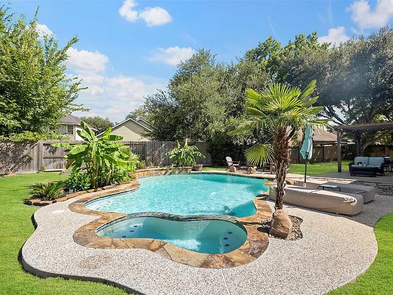 12907 Stiller Park Ct — Photo 1