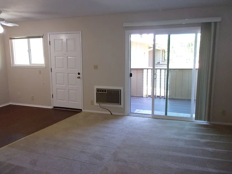 245 W California Ave — Photo 21