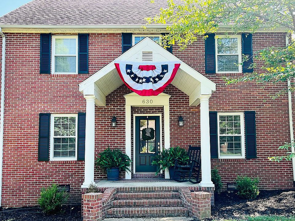 1st image of 630 Forest Dr