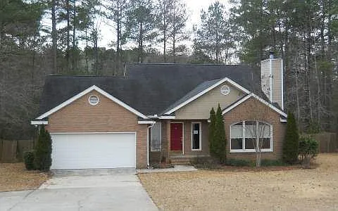 107 Cambridge Dr S photo 1
